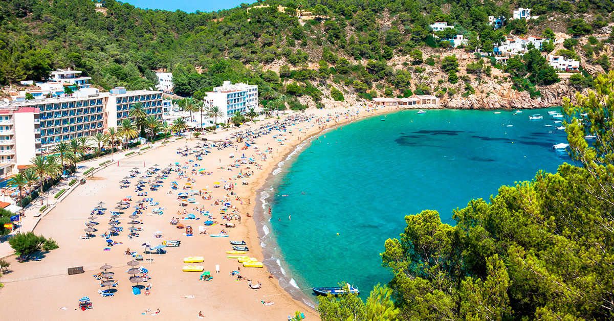 cala de sant vicent playa de ibiza