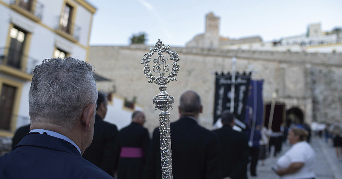 semana santa en dalt vila de dia