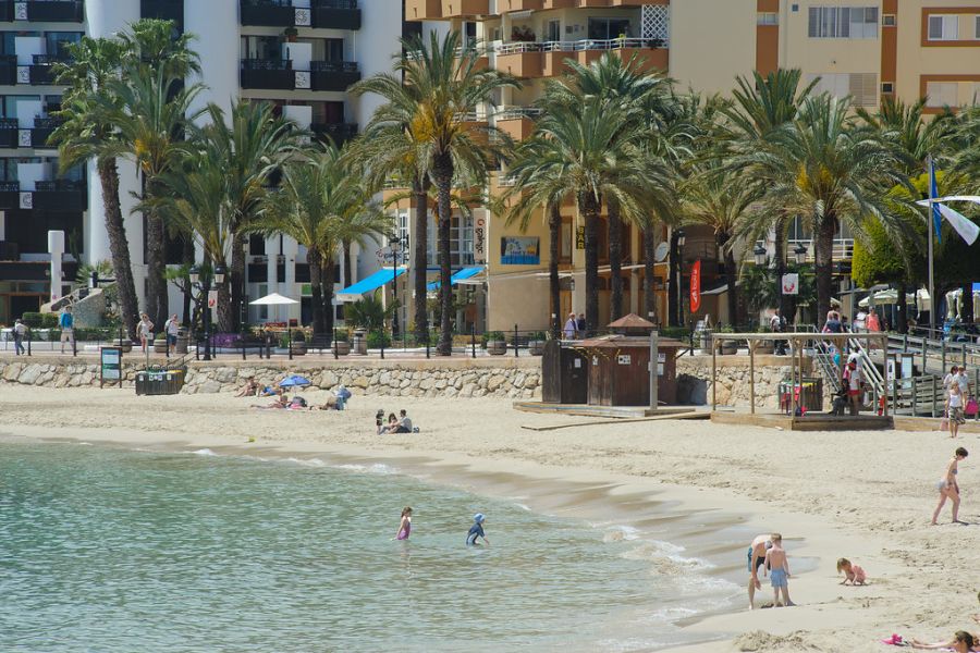 Ruta de Senderismo 12: De Santa Eulària a Es Canar por la costa